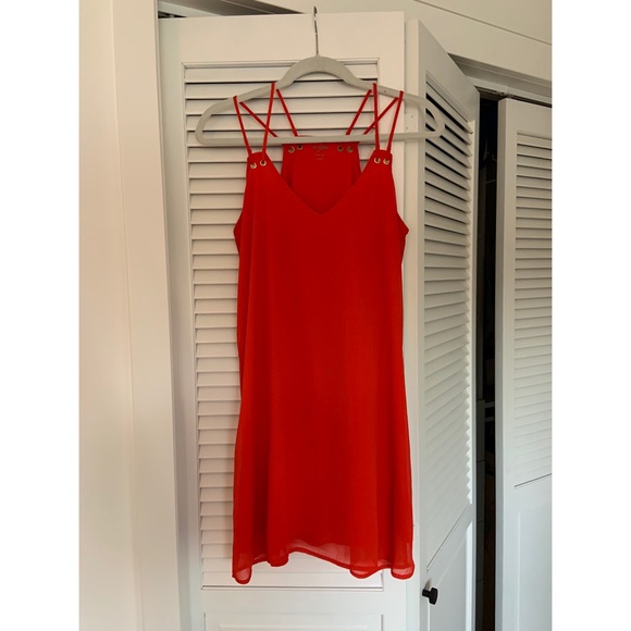 Simple Red Dress - Picture 1 of 2